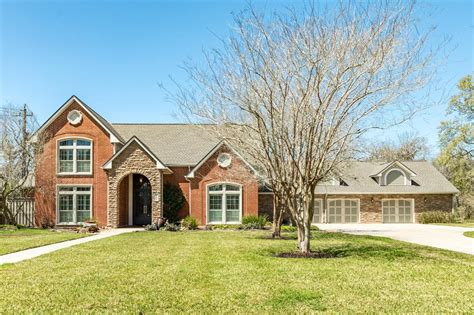 4 beds. 4 baths. 4,150 sqft. Est.: Get pre-qualified. Single Family Residence. Built in 1991. 0.69 Acres lot. $570,700 Zestimate®. $144/sqft. $-- HOA. What's special. High ceilings …